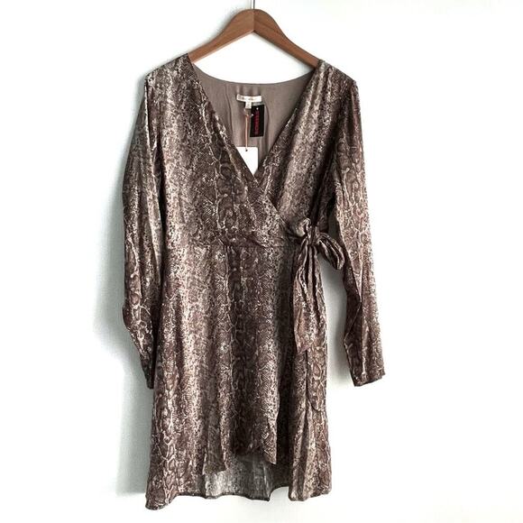 Skies Are Blue Dresses & Skirts - Skies are Blue side tie wrap dressing sleeve snake print